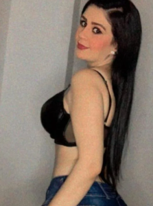 Amanda escort sevilla